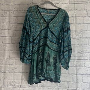 beautiful free people dress in perfect condition